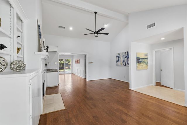 5410 Indigo Street, Houston, TX 77096