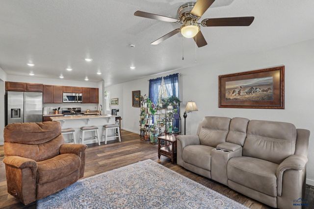400 HENRY POTTER RD, Box Elder, SD 57719