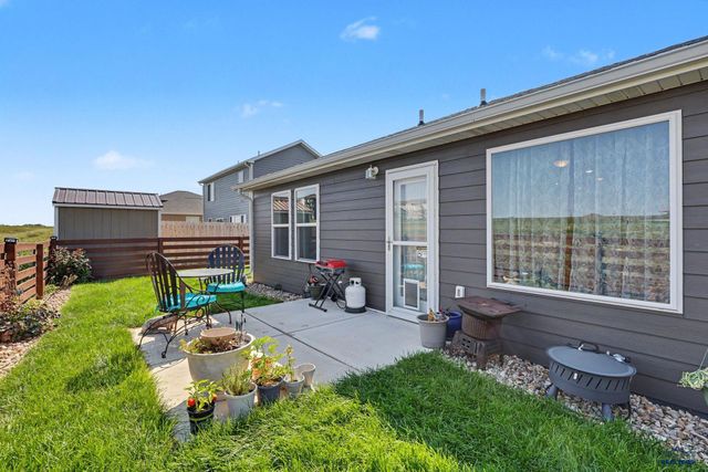 400 HENRY POTTER RD, Box Elder, SD 57719