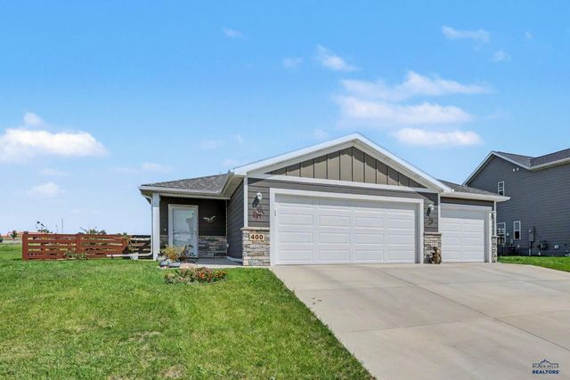 400 HENRY POTTER RD, Box Elder, SD 57719