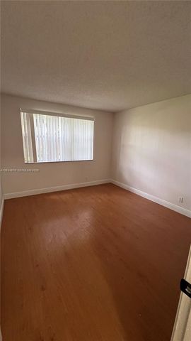 8851 Wiles Rd 108, Coral Springs, FL 33067