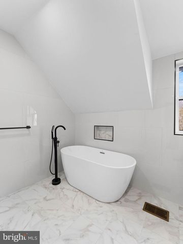 413 E HIGH ST, Philadelphia, PA 19144