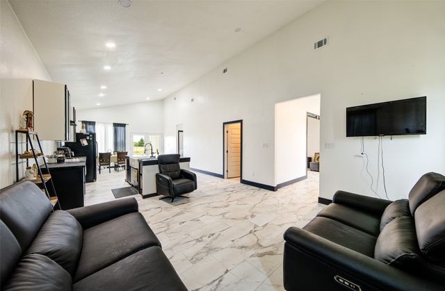 141 Wheelis Loop, Decatur, TX 76234