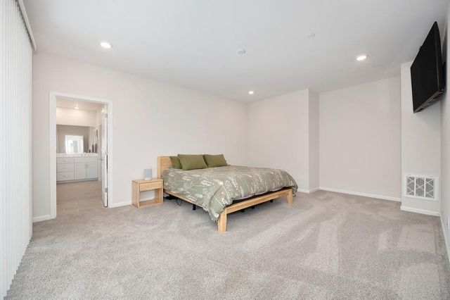 1697 Donner Ln, Lincoln, CA 95648