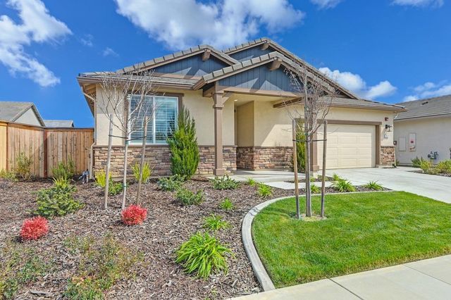 1697 Donner Ln, Lincoln, CA 95648