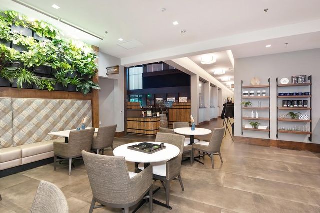 1697 Donner Ln, Lincoln, CA 95648