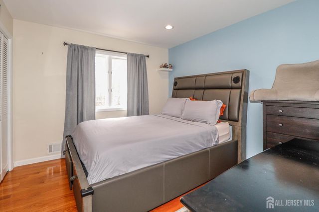 11 Lyric Drive, Colonia, NJ 07067