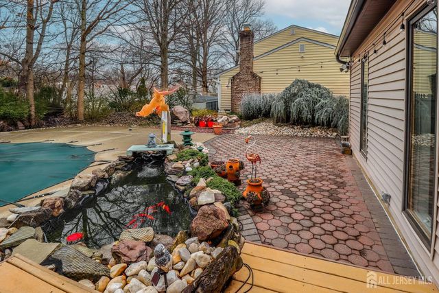 11 Lyric Drive, Colonia, NJ 07067