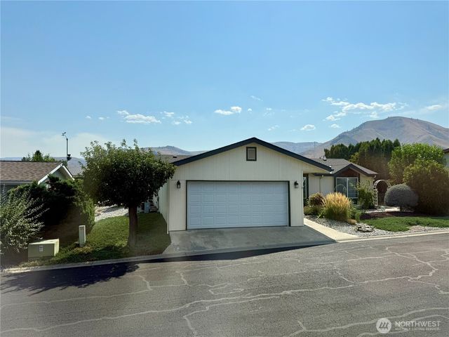 1628 Pleasant Avenue, Wenatchee, WA 98801