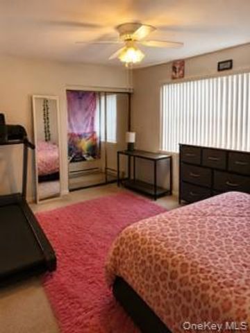 546 17th Street, West Babylon, NY 11704