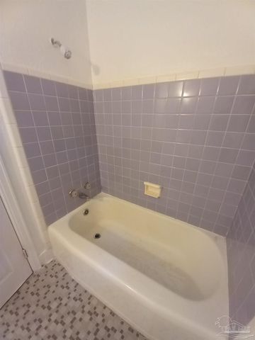 113 Berkley Dr, Pensacola, FL 32503