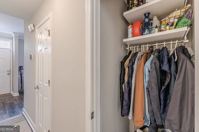 656 Park Village Drive NE, Atlanta, GA 30306