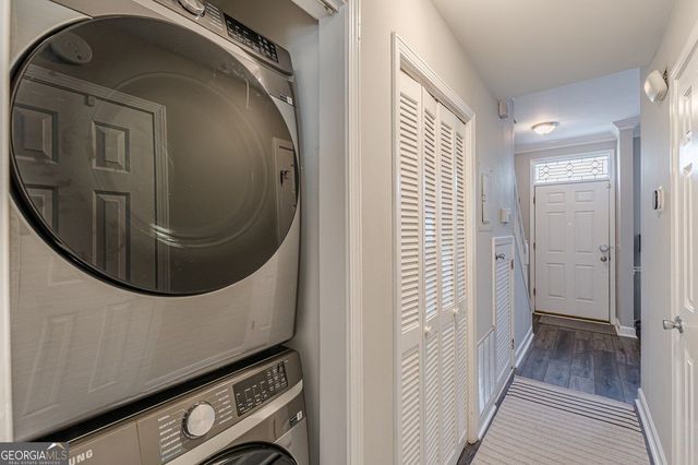 656 Park Village Drive NE, Atlanta, GA 30306