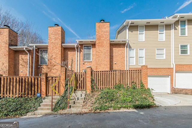 656 Park Village Drive NE, Atlanta, GA 30306