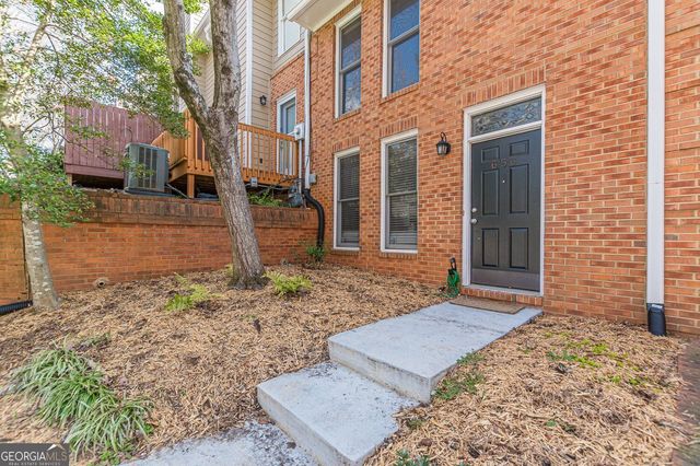 656 Park Village Drive NE, Atlanta, GA 30306