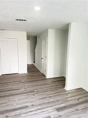 2356 Cove Road, Lithonia, GA 30058