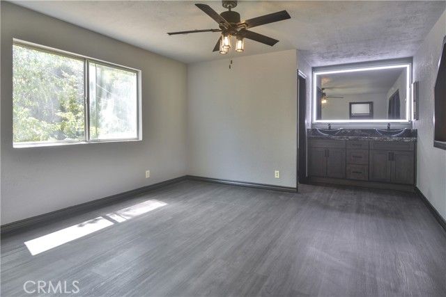 929 Trinity Drive, Lake Arrowhead, CA 92352