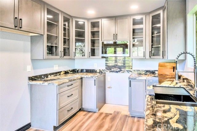 929 Trinity Drive, Lake Arrowhead, CA 92352