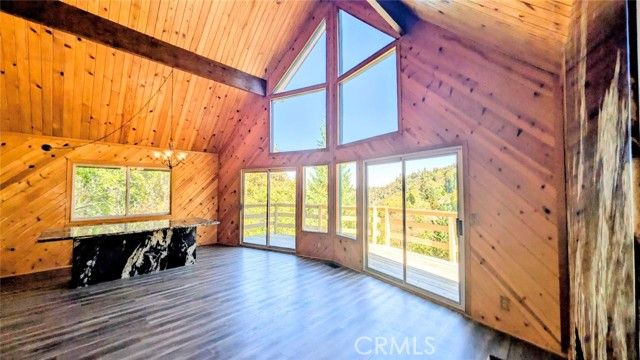 929 Trinity Drive, Lake Arrowhead, CA 92352