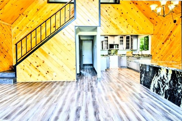 929 Trinity Drive, Lake Arrowhead, CA 92352