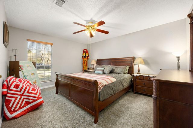 2210 Lucretia Street, Pinehurst, TX 77362