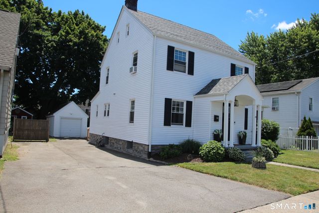 85 Glendale Avenue, Bridgeport, CT 06606