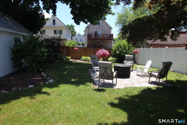 85 Glendale Avenue, Bridgeport, CT 06606
