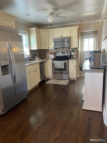 85 Glendale Avenue, Bridgeport, CT 06606