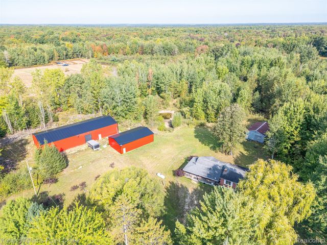 5852 Nw County Line Road, Beaverton Township, MI 48618