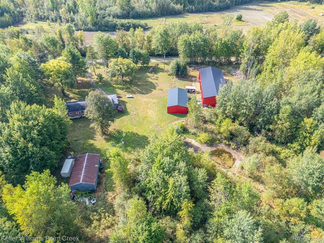 5852 Nw County Line Road, Beaverton Township, MI 48618