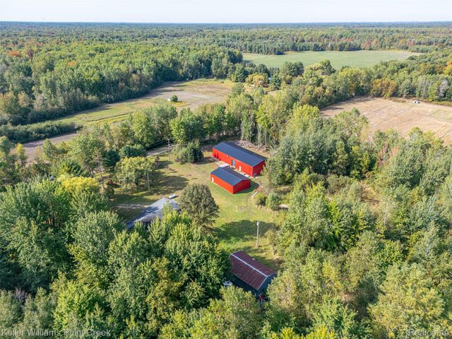 5852 Nw County Line Road, Beaverton Township, MI 48618