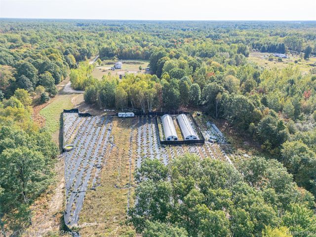 5852 Nw County Line Road, Beaverton Township, MI 48618