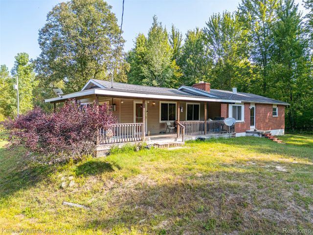 5852 Nw County Line Road, Beaverton Township, MI 48618