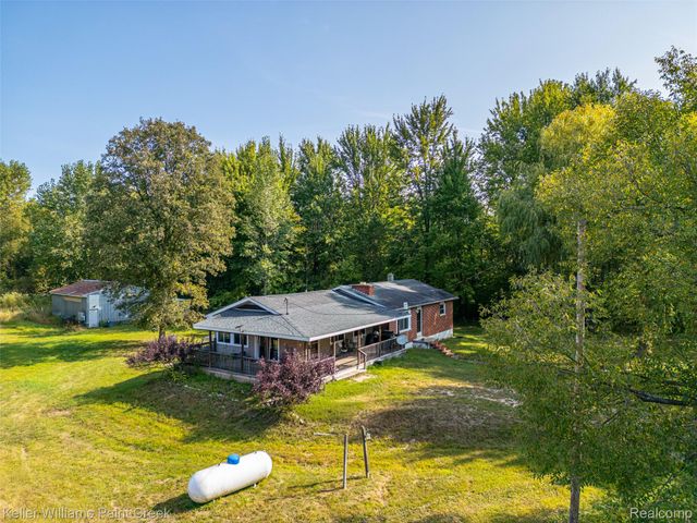 5852 Nw County Line Road, Beaverton Township, MI 48618