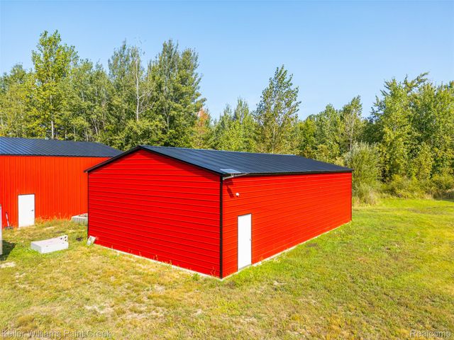 5852 Nw County Line Road, Beaverton Township, MI 48618