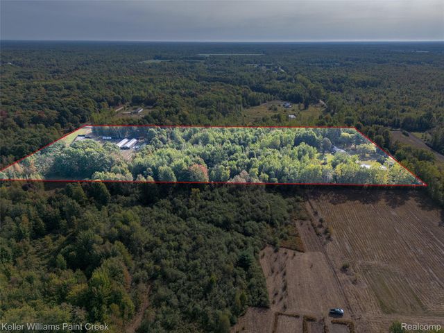 5852 Nw County Line Road, Beaverton Township, MI 48618