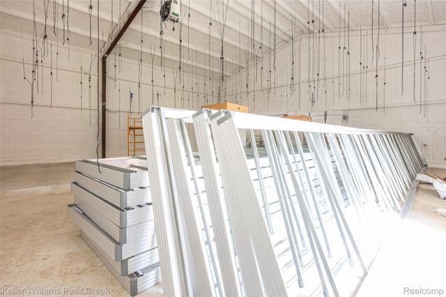 5852 Nw County Line Road, Beaverton Township, MI 48618