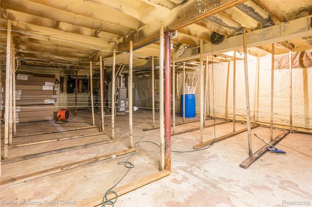 5852 Nw County Line Road, Beaverton Township, MI 48618