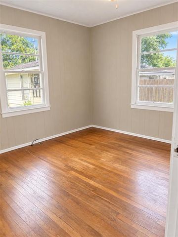 2916 Ernest St Street, Lake Charles, LA 70601