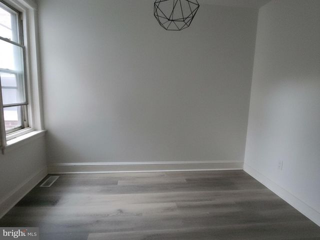 5619 MONTROSE ST, Philadelphia, PA 19143