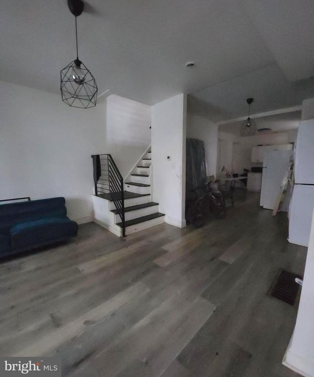 5619 MONTROSE ST, Philadelphia, PA 19143