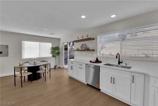 305 Salinas Drive, Henderson, NV 89014