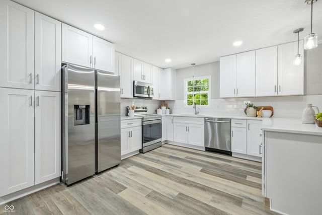 728 E Main Street, Carmel, IN 46032