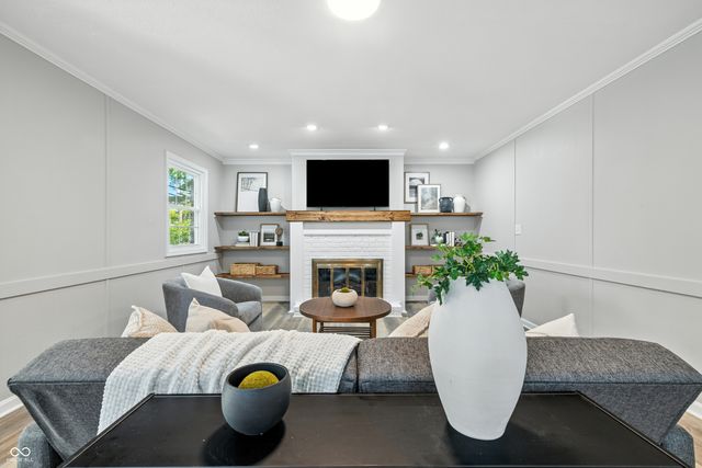 728 E Main Street, Carmel, IN 46032