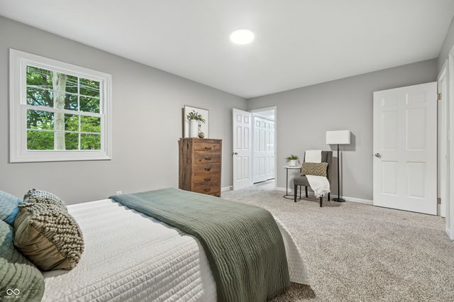 728 E Main Street, Carmel, IN 46032