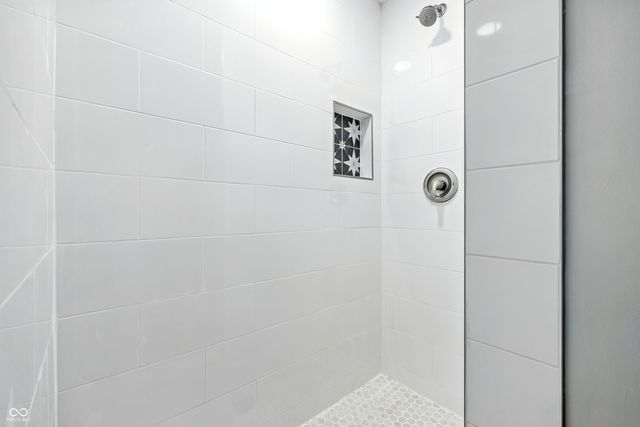 728 E Main Street, Carmel, IN 46032