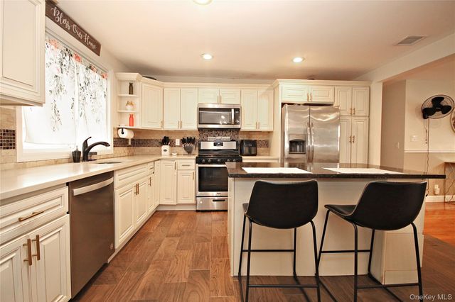 2 Vita Drive, Central Islip, NY 11722