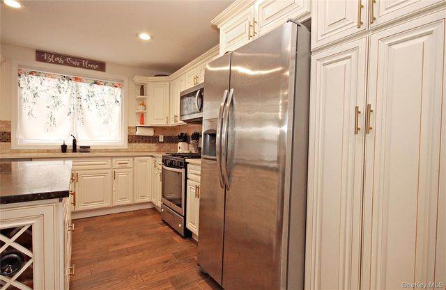 2 Vita Drive, Central Islip, NY 11722