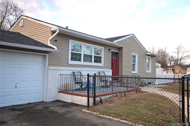 2 Vita Drive, Central Islip, NY 11722