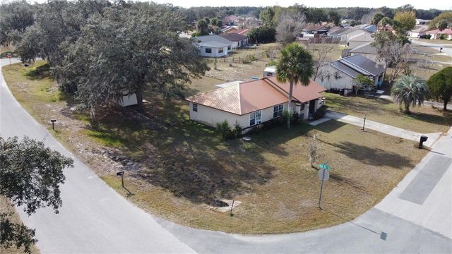 301 OAK TRACK DRIVE, Ocala, FL 34472